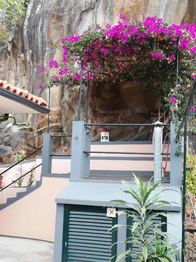 Fx Pena Hostel Φουνκάλ Εξωτερικό φωτογραφία